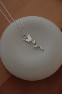 Gardenia Necklace