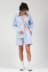 Poplin Shorts in Blue Pinstripe Model detail