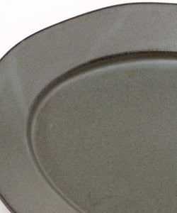 Deluxe Black Soil Oval Plate