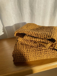 Extra Large Linen Waffle Bath Towel - Cinnamon