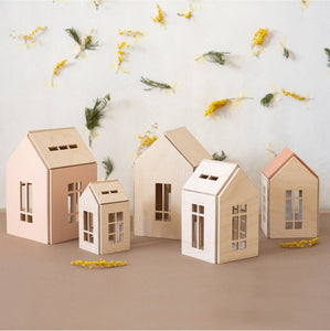 Magnetic Dollhouse - Natural, Large