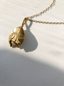 Trifolia Necklace in Brass Close Up